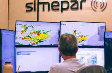  Dia do Meteorologista: saiba como a equipe do Simepar faz a previsão do tempo